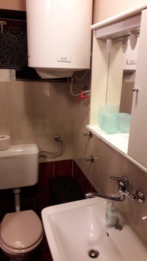 Apartments Svjeta Jadranovo Room photo